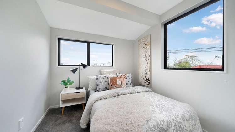 2/30 Woodford Ave Henderson_8