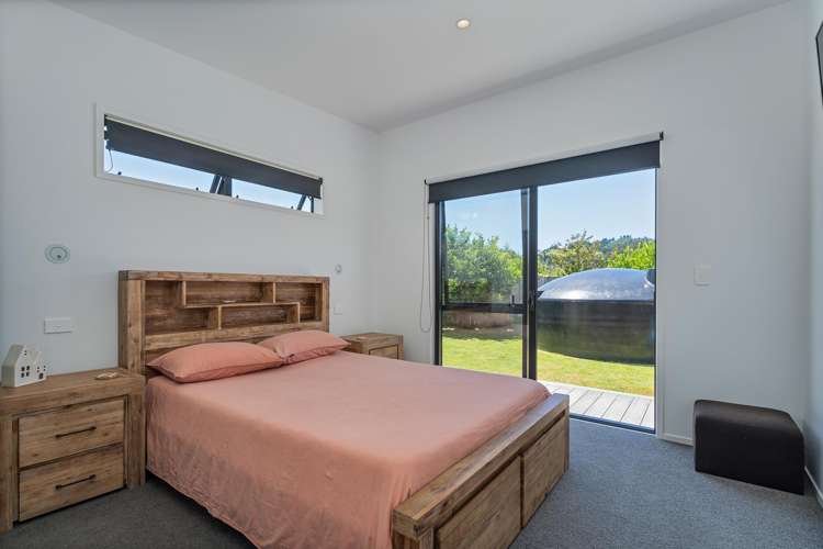 31 Longreach Drive Cooks Beach_14
