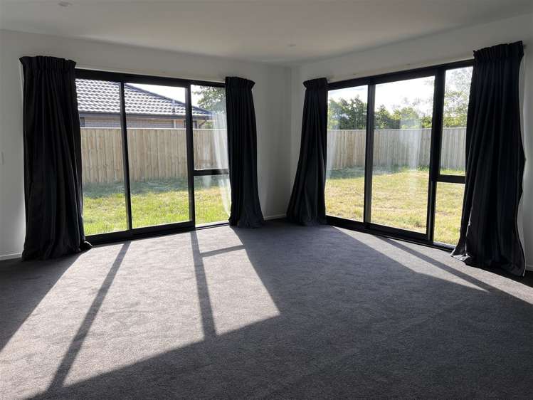 89 Northmoor Boulevard Rolleston_11