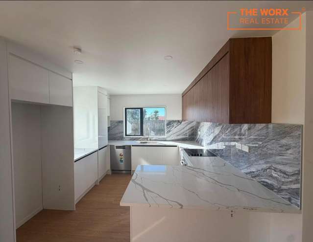 2/136 Pah Road Papatoetoe_4