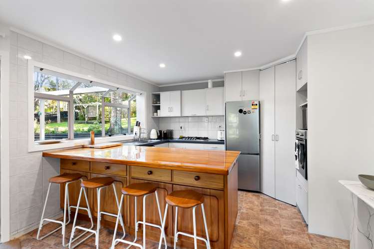 429 Wairere Road Waitakere_16