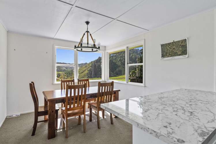 2560 Rawhitiroa Road Eltham_19