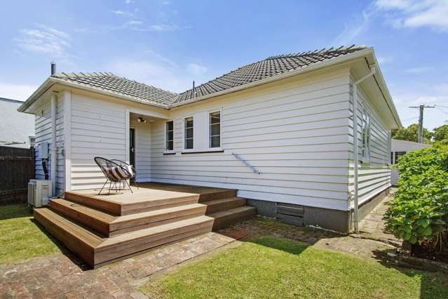 10A Marina Grove Hutt Central_2