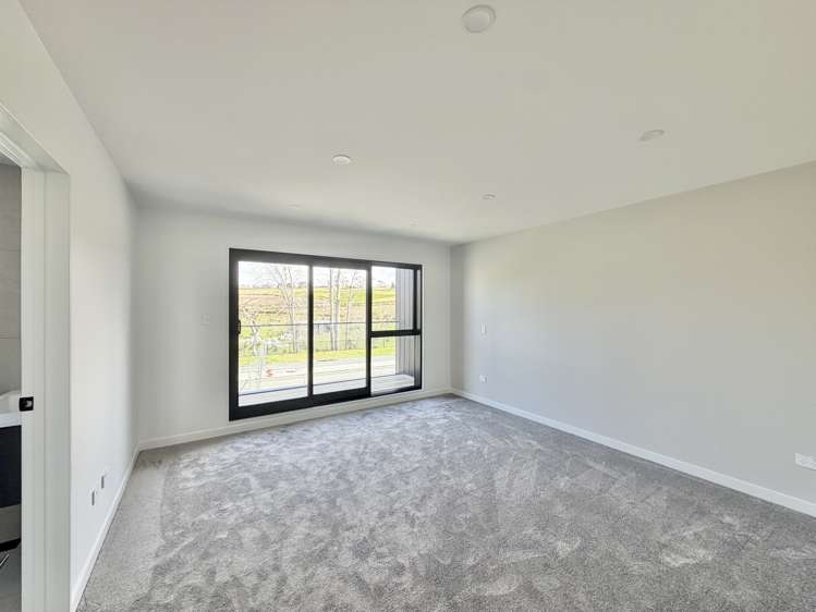 1 Rillside Crescent Milldale_7