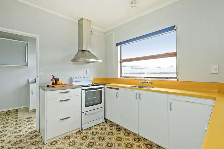 3 Stonehaven Street Flaxmere_10