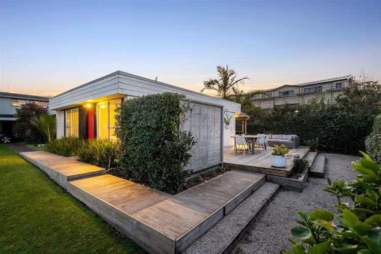 1/1 Cockayne Crescent Sunnynook_1