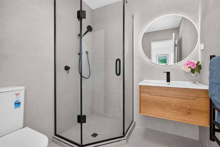 223 Henwood Road Westgate_22