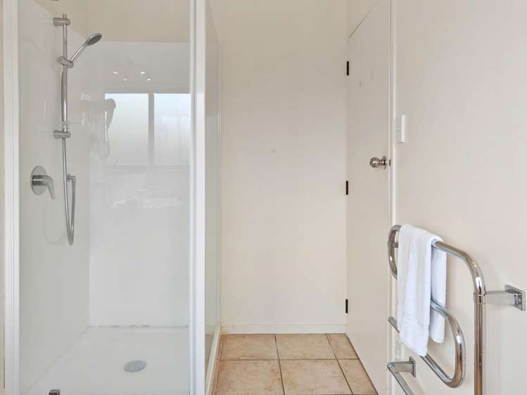 9/415 Port Road Whangamata_12