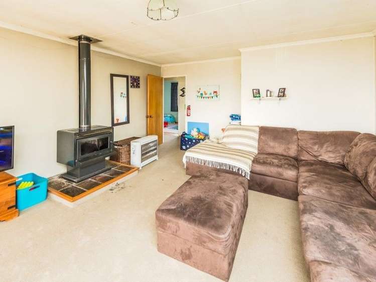 21 Surrey Road Springvale_6