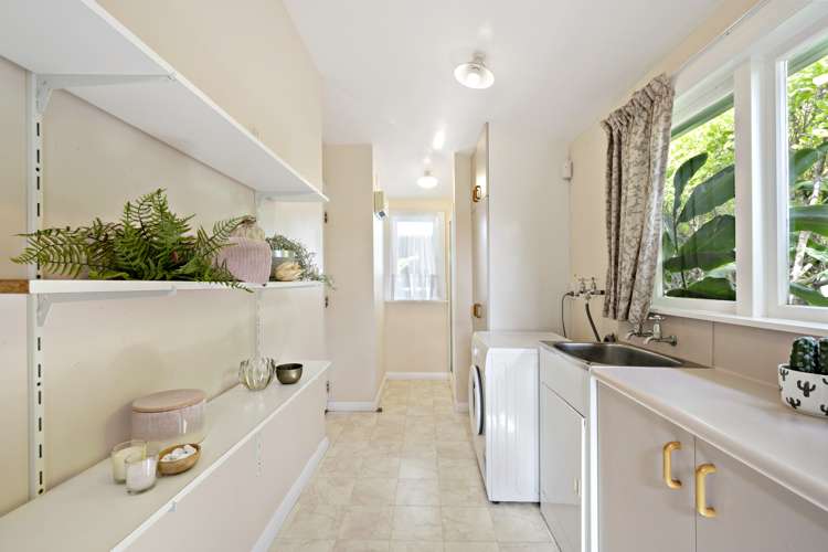 10 Streatlam Crescent Strathmore Park_12