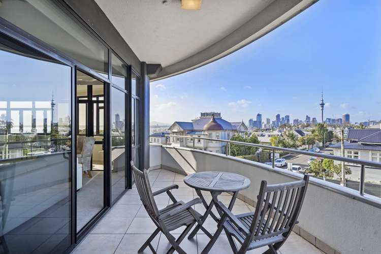 2/10 Shelly Beach Road Saint Marys Bay_6