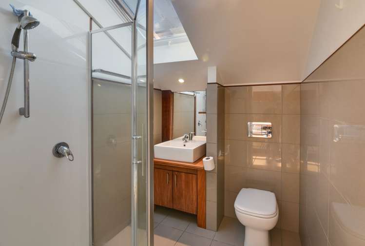 13 Forbes Place Glenorchy_10