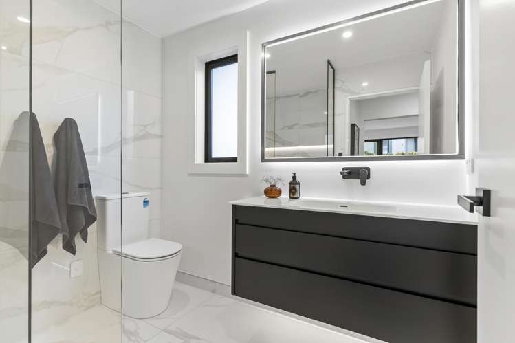 1/2 Kenny Road Remuera_21