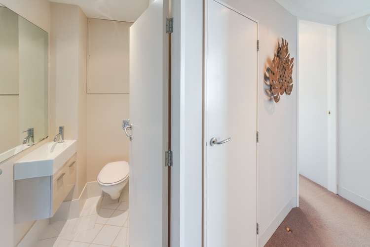 2b/25 Cuba Street Te Aro_18