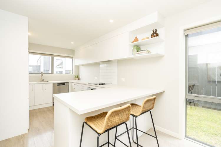 6 Ogilvie Avenue Chartwell_11