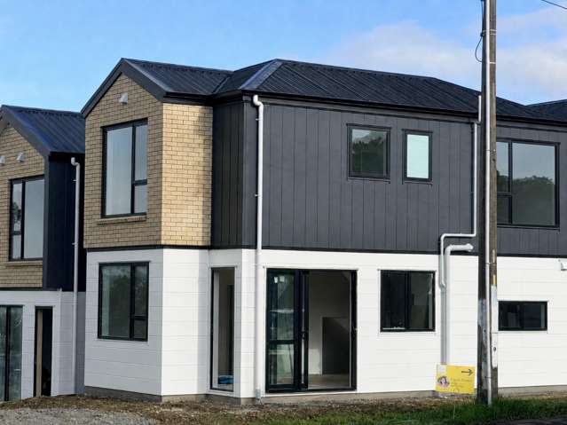 Quality Brand New 2-Beds Standalone Home!