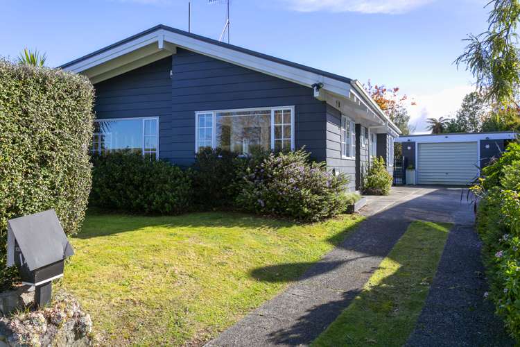 14 Liston Avenue Hilltop_26