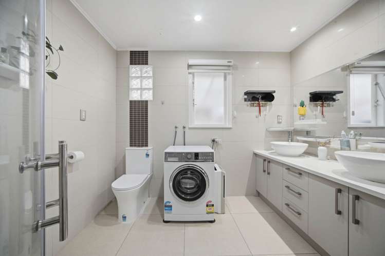 15 Wylie Avenue Sunnynook_11