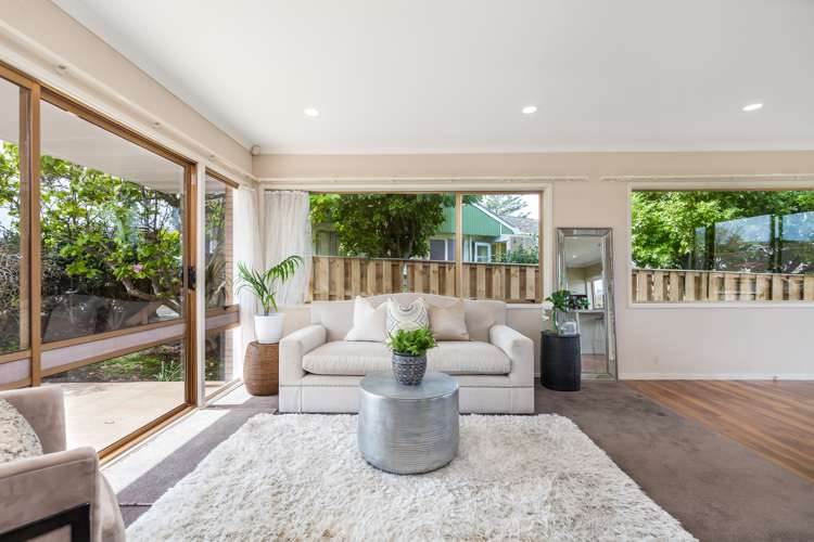 3 Serrita Avenue Sunnyhills_5