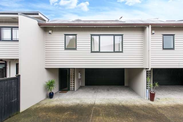 8/76 Galway Street Onehunga_1