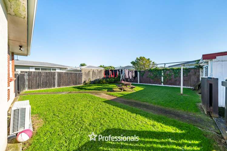 83 Wai-Iti Crescent Woburn_14