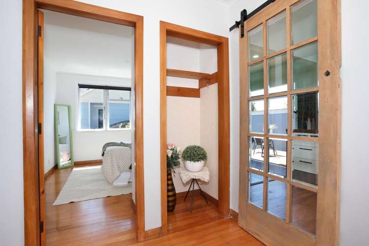 16 Kittyhawk Row Bulls_11