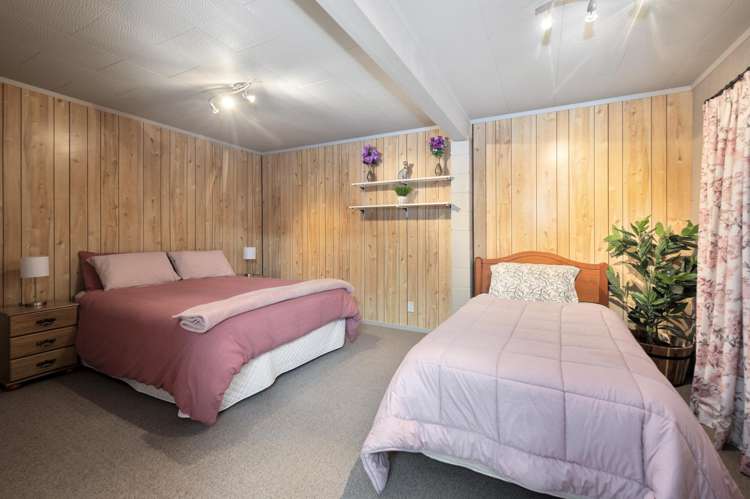 58 Hyde Avenue Richmond Heights_20