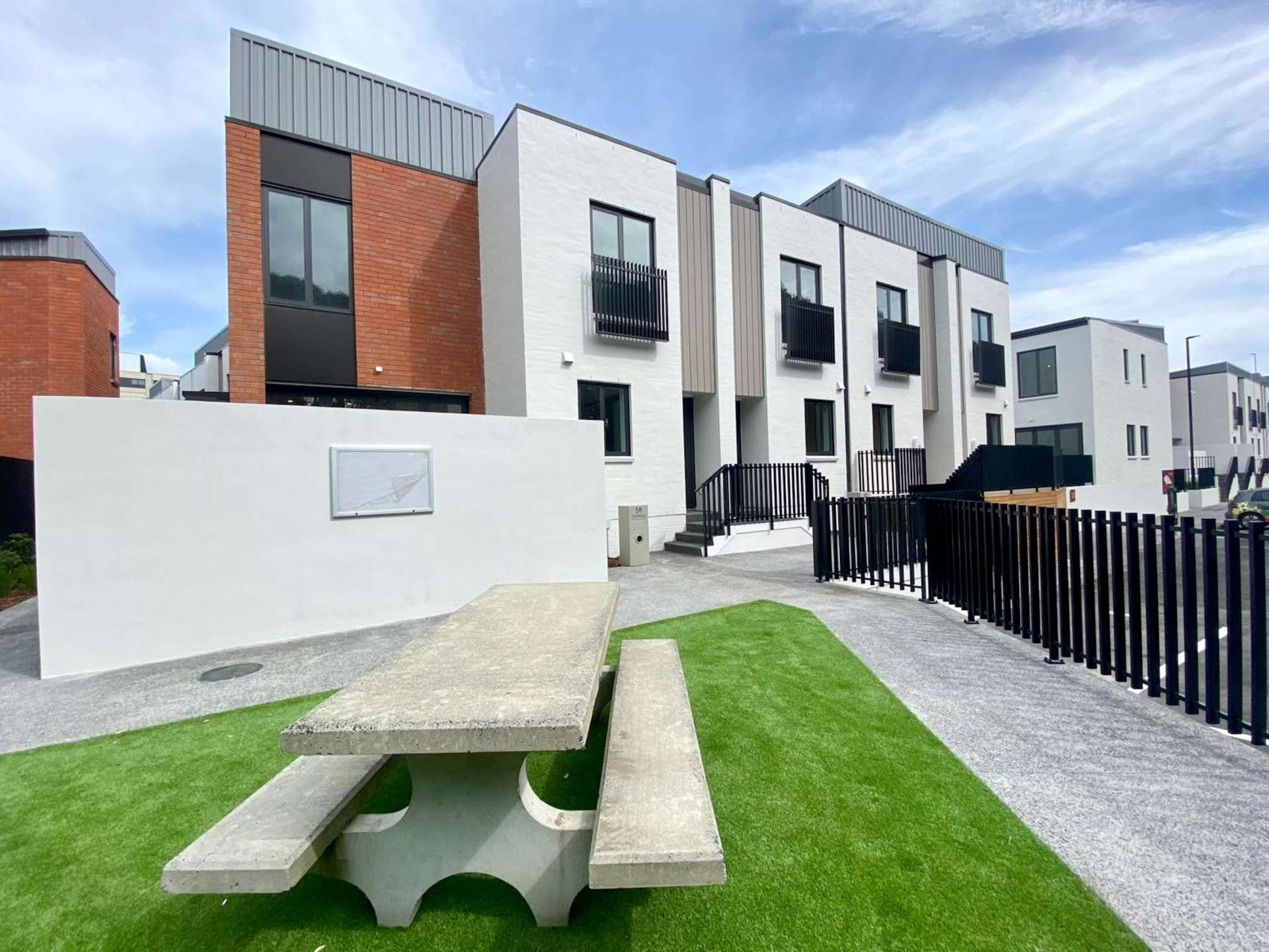 58/666B Great South Road Ellerslie_0