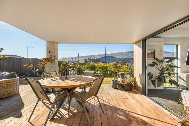 1 Smitham Drive Cromwell_16