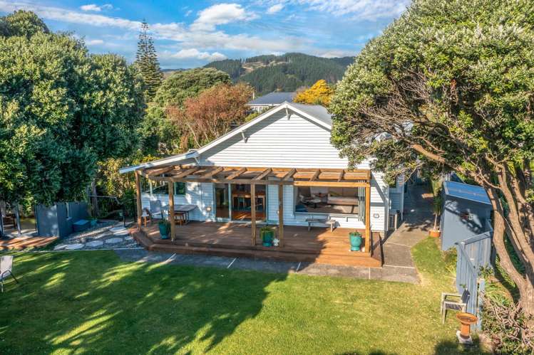 137 Wellington Road Paekakariki_31