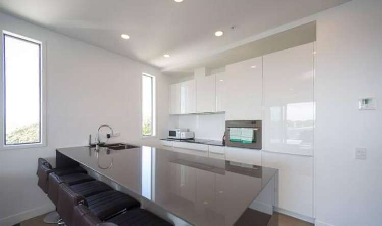 602/371 Khyber Pass Road_2