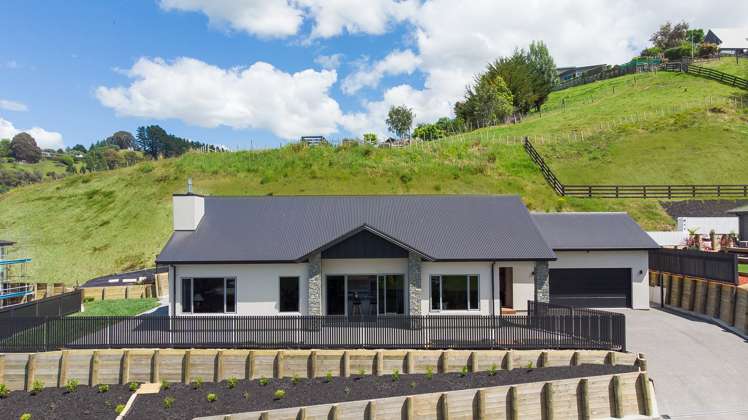 3 Ridgeway Terrace Taradale_0