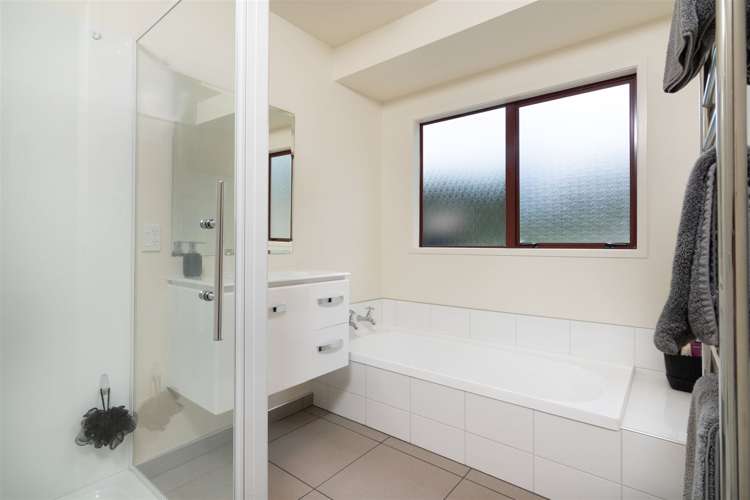 43 Pinetone Road Kumeu_12