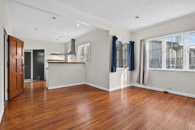 23 Cairnfield Road 11640_2