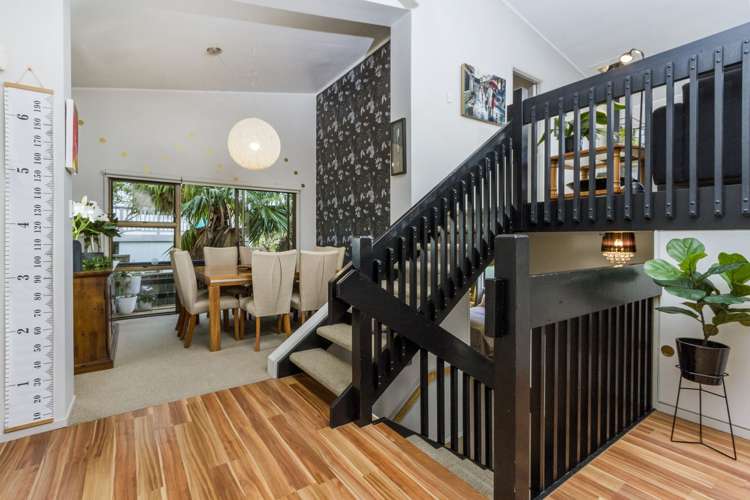 81 Rosecamp Road Beach Haven_12