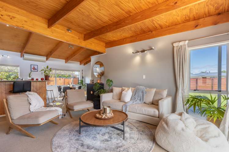 1 Blundell Avenue Waipukurau and Surrounds_8