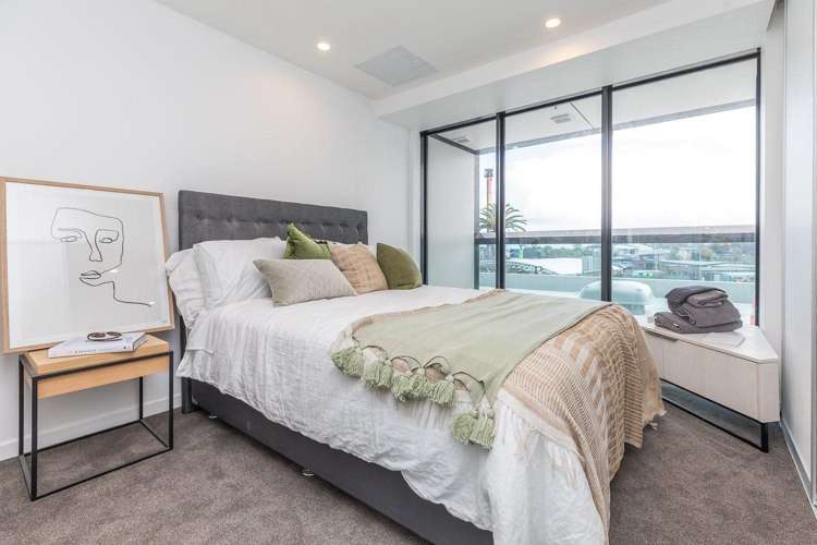 1001A/8 Lakewood Court Manukau_5