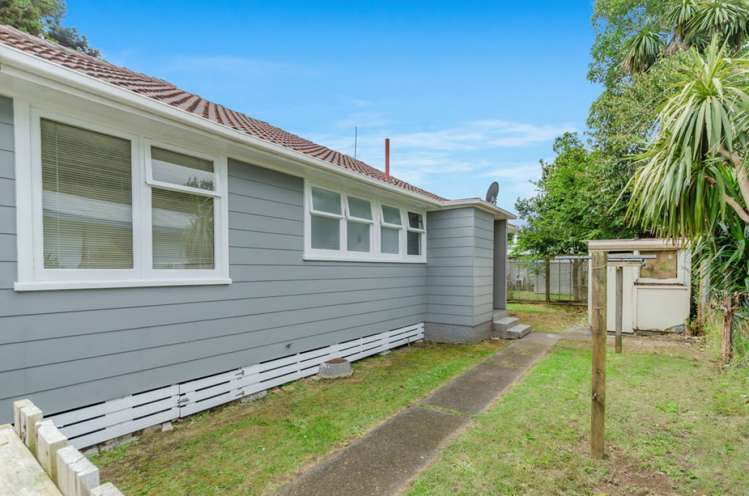 1/4 Calvert Street Papakura_11