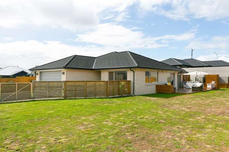 6 Cooke Farm Grove Waiwhakaiho_6