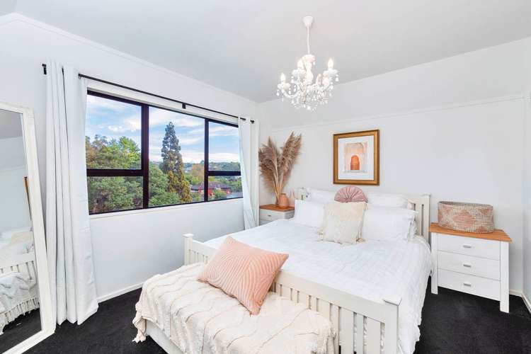 2/13 Philson Terrace Browns Bay_10