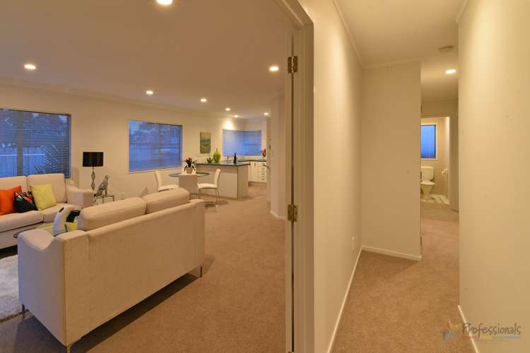 1/4 Oxford Road Manurewa_11