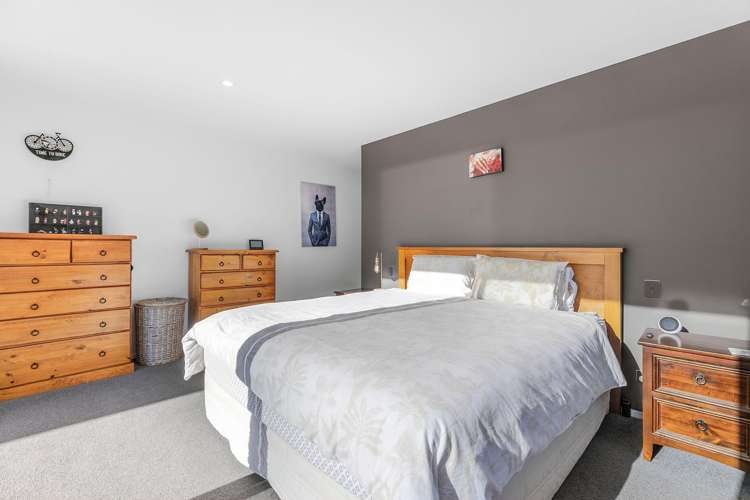 16 Isthmus Place Lake Hawea_12