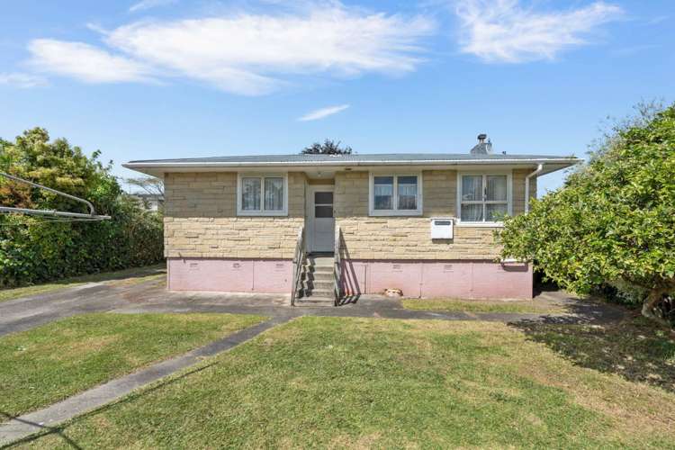 28 Ozich Avenue Te Atatu South_3