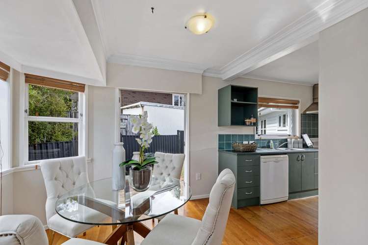 1/4 Firth Road Torbay_6