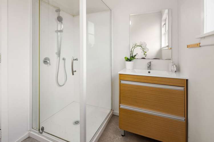 42 Churchill Avenue Maeroa_11