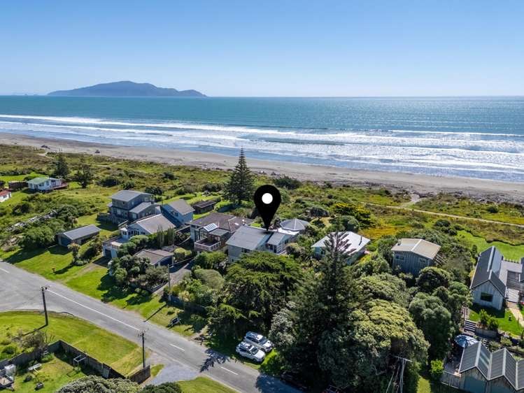 57 Rodney Avenue Te Horo Beach_1