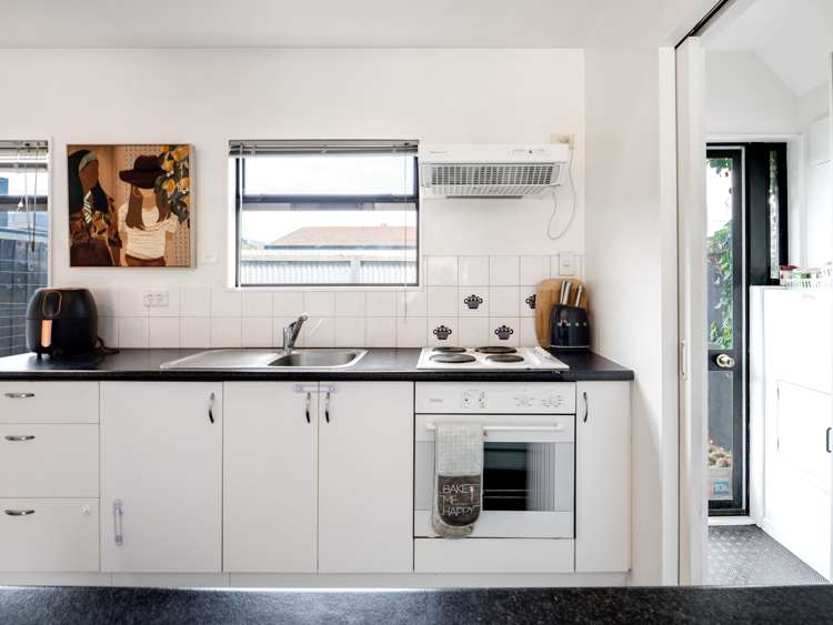 7/42 Stanmore Road Phillipstown_8