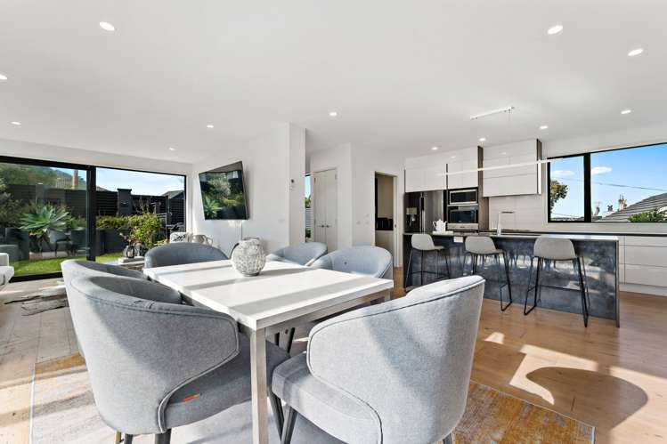 19 Inglewood Street Wai O Taiki Bay_16