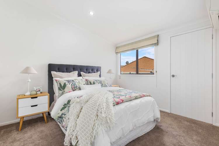 29 Saint Annes Crescent Wattle Downs_14