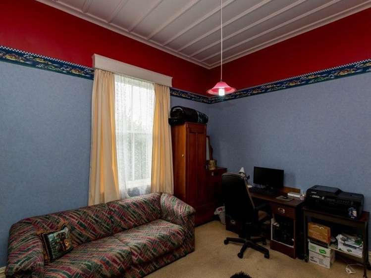 16 Robert Street Marton_9